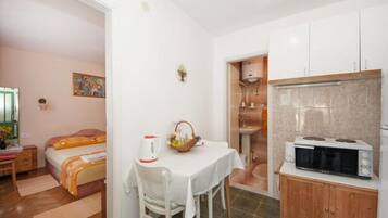 1 bedroom, iron/ironing board, travel crib, WiFi (free)