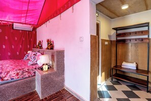 Signature Room - Mayara Fort Jaisalmer (Jaisalmer)