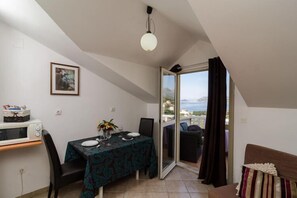 Dining - Apartments Villa Bell Memories-Studio Apartment with Balcony and Sea View (A2) (Cavtat)