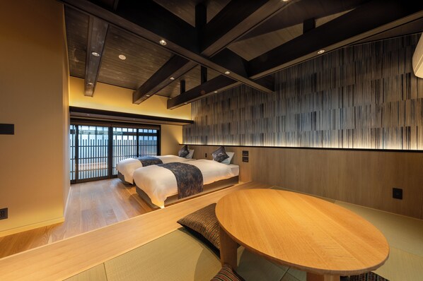 Villa, Non Smoking | Pillowtop beds, blackout drapes, free WiFi, bed sheets - Kanade GionRokuhara (Kyoto)