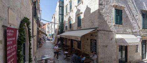 Restauration extérieure