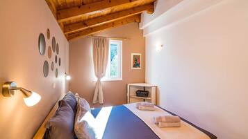 1 bedroom, iron/ironing board, WiFi