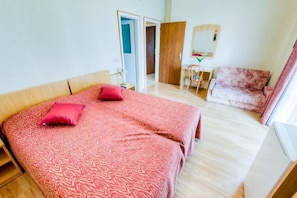 1 chambre, lit de bébé portatif, accès au Wi-Fi (inclus)