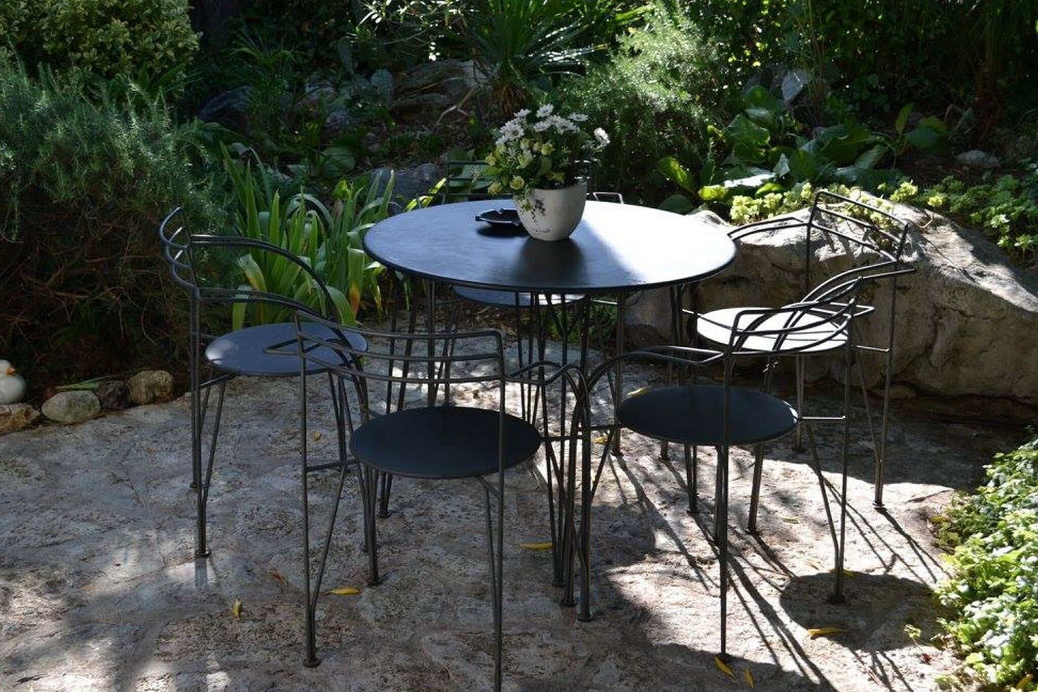 屋外ダイニングエリア