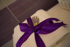 Badezimmerausstattung