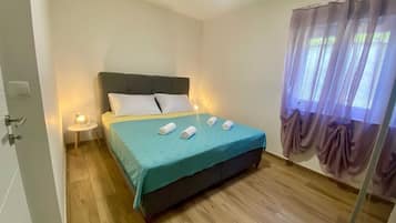2 Schlafzimmer, Bügeleisen/Bügelbrett, Reisekinderbett, kostenloses WLAN