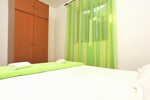 1 habitación y acceso a internet
