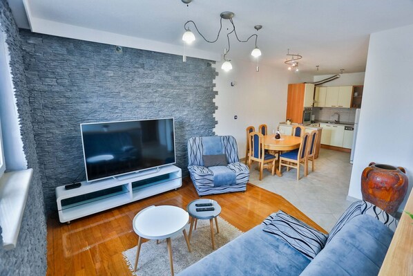 Smart TV - Apartment Lenka with garden (Sutivan)