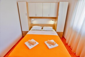 2 bedrooms, free WiFi