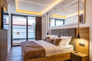 4 bedrooms, iron/ironing board, travel cot, free WiFi - Villa Alpha - Four Bedroom Villa with Swimming Pool (Rab)