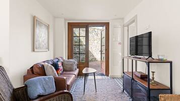 Televisie en een tafeltennistafel