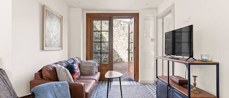 Televisie en een tafeltennistafel