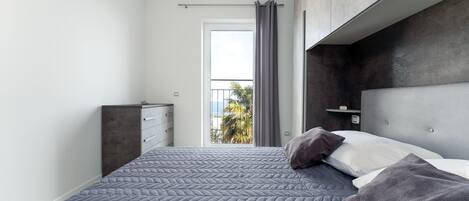 1 chambre, fer et planche à repasser, Wi-Fi gratuit