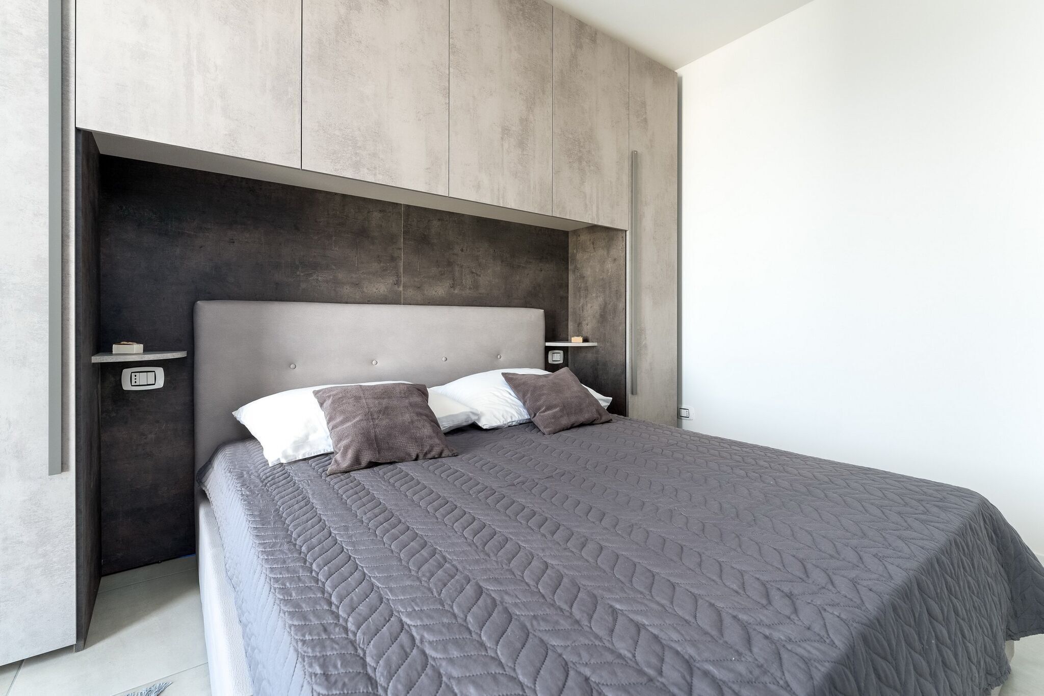 1 chambre, fer et planche à repasser, Wi-Fi gratuit