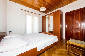 1 Schlafzimmer, Bügeleisen/Bügelbrett, Internetzugang