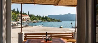 Holiday Home Anima Maris- Duplex Two Bedroom Holiday Home with Terrace and Sea View