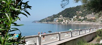 Apartment 'Cà Teodoi' with Sea View, Wi-Fi and Air Conditioning