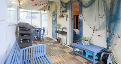 Studio Apartment 'Mimi's Penty' with Sea View, Private Terrace and Wi-Fi