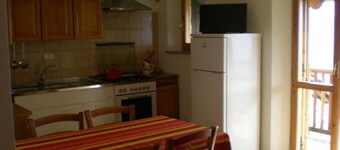 Apartment 'Appartamento Vista Monte Bianco' with Mountain View, Shared Garden and Balcony