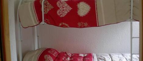 1 bedroom, iron/ironing board, bed sheets