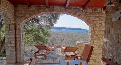 Stone House San Pelegrin-Two Bedroom Holiday Home with Terrace and Sea View