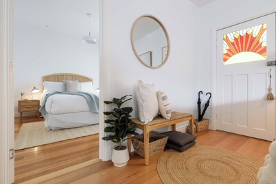 Stylish Coastal Escape with Comfort and Charm
