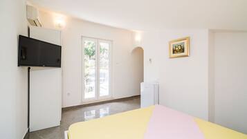 1 bedroom, free WiFi