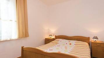 2 bedrooms, free WiFi