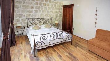 Reiseseng for barn og wi-fi (inkludert)