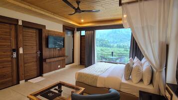 Quarto premium, sacada | Quartos à prova de som, Wi-Fi de cortesia