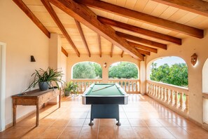 Game room - Villa 'Ignaci' with Private Pool, Private Terrace and Wi-Fi (Santa Margalida)