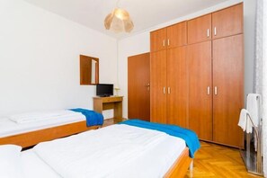 4 Schlafzimmer, Internetzugang