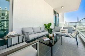 Appartement Deluxe, balcon, vue sur la mer | Balcon