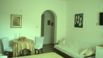 Cuna de viaje y wifi gratis