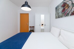 4 camere, ferro/asse da stiro, Wi-Fi gratuito