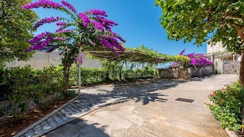 Jardines del alojamiento