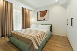 Chambre Double Familiale, balcon | Draps italiens Frette, literie de qualité supérieure