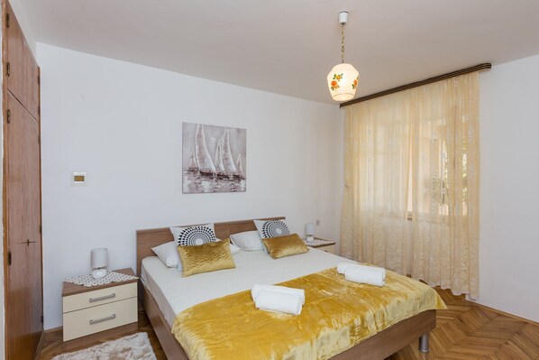 1 Schlafzimmer, Bügeleisen/Bügelbrett, kostenloses WLAN