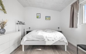 2 bedrooms, free WiFi