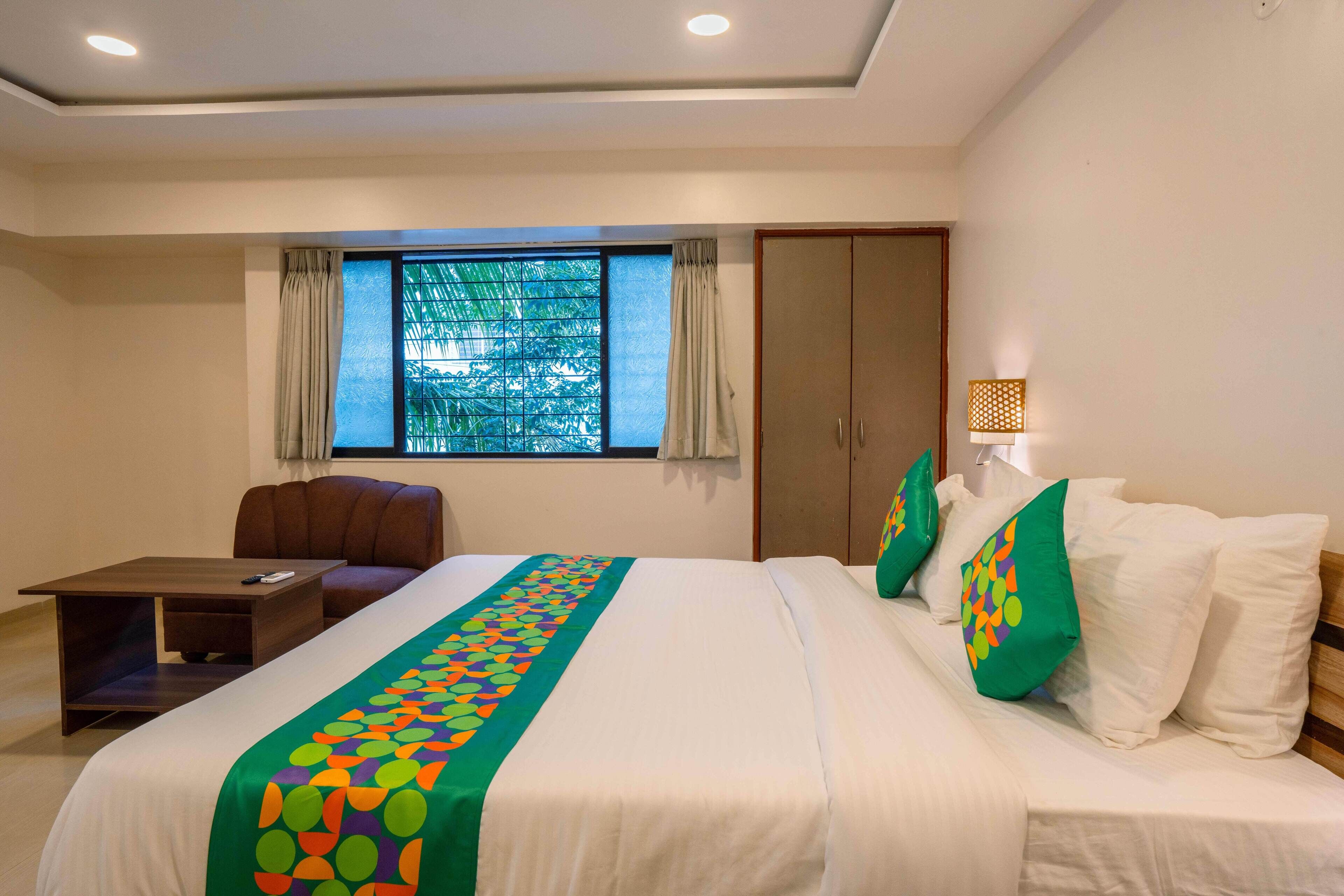 Photo - Treebo Royal Comfort Atithi