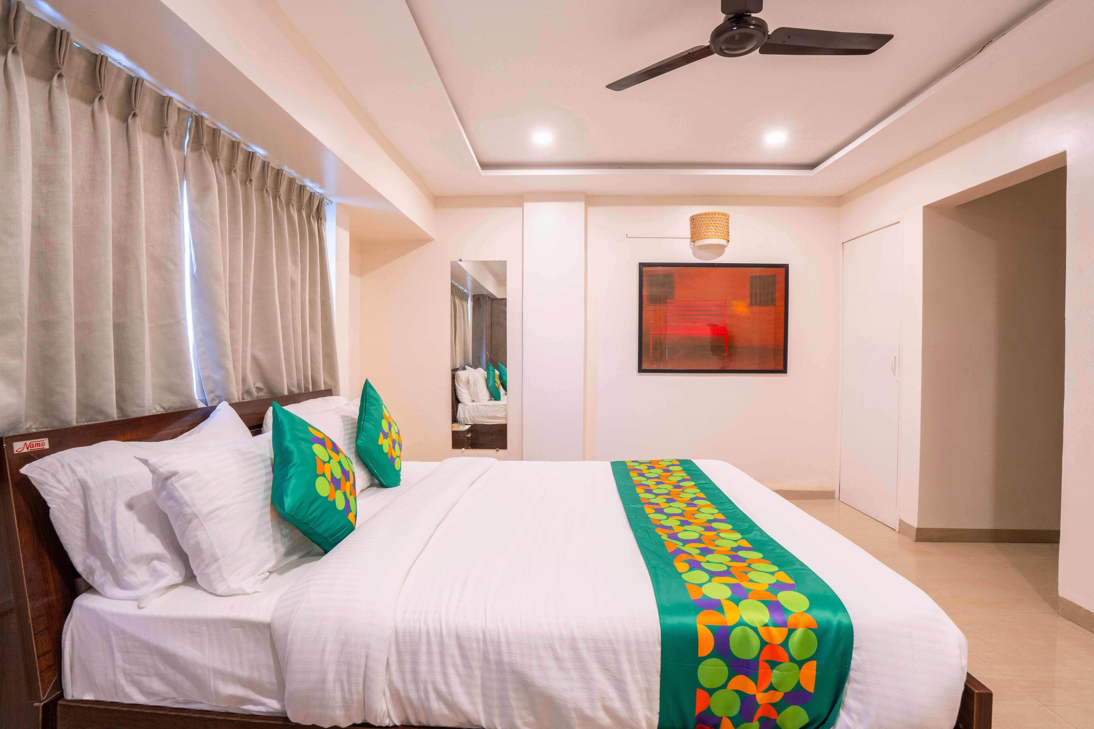 Photo - Treebo Royal Comfort Atithi