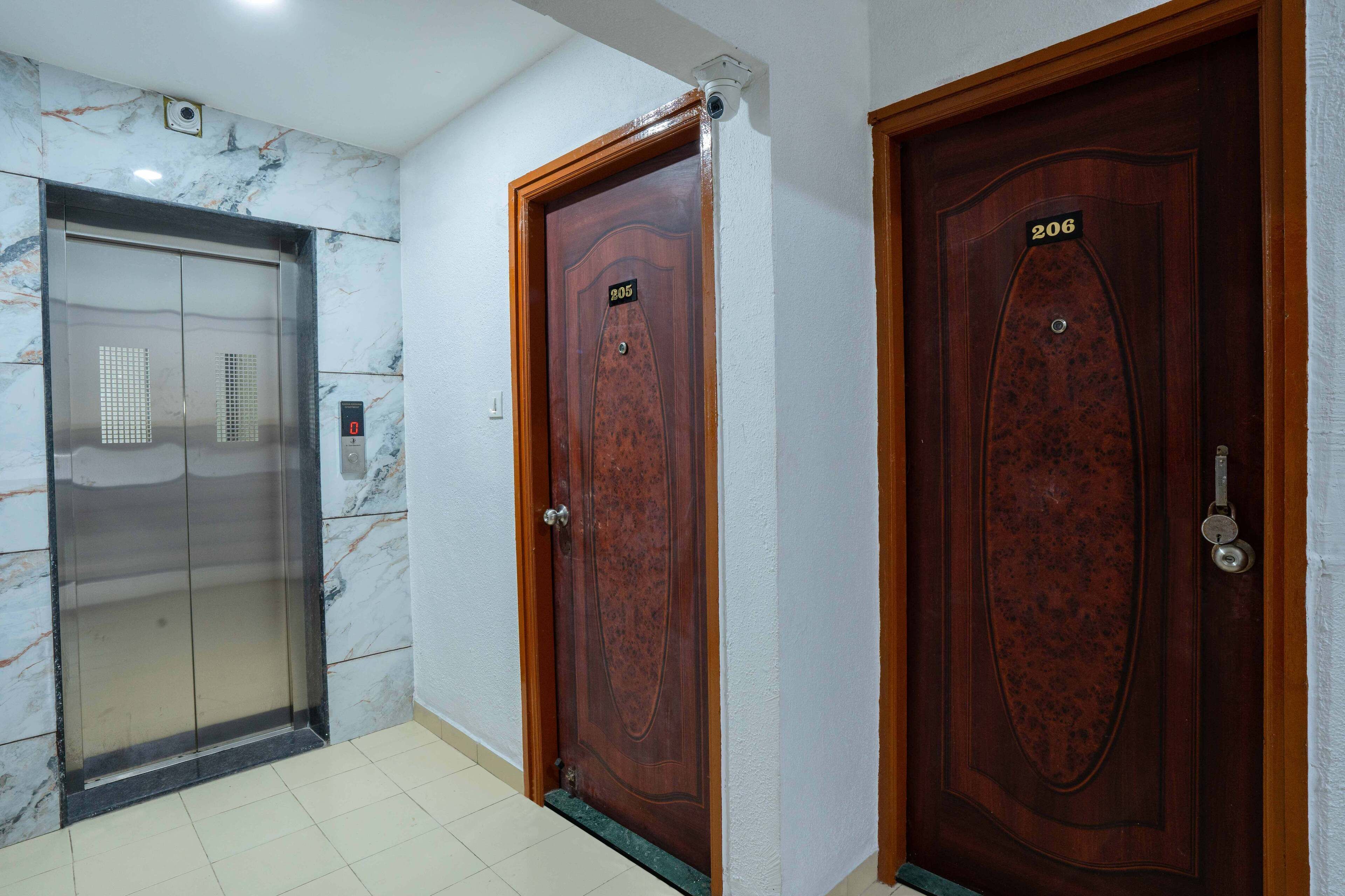Photo - Treebo Royal Comfort Atithi