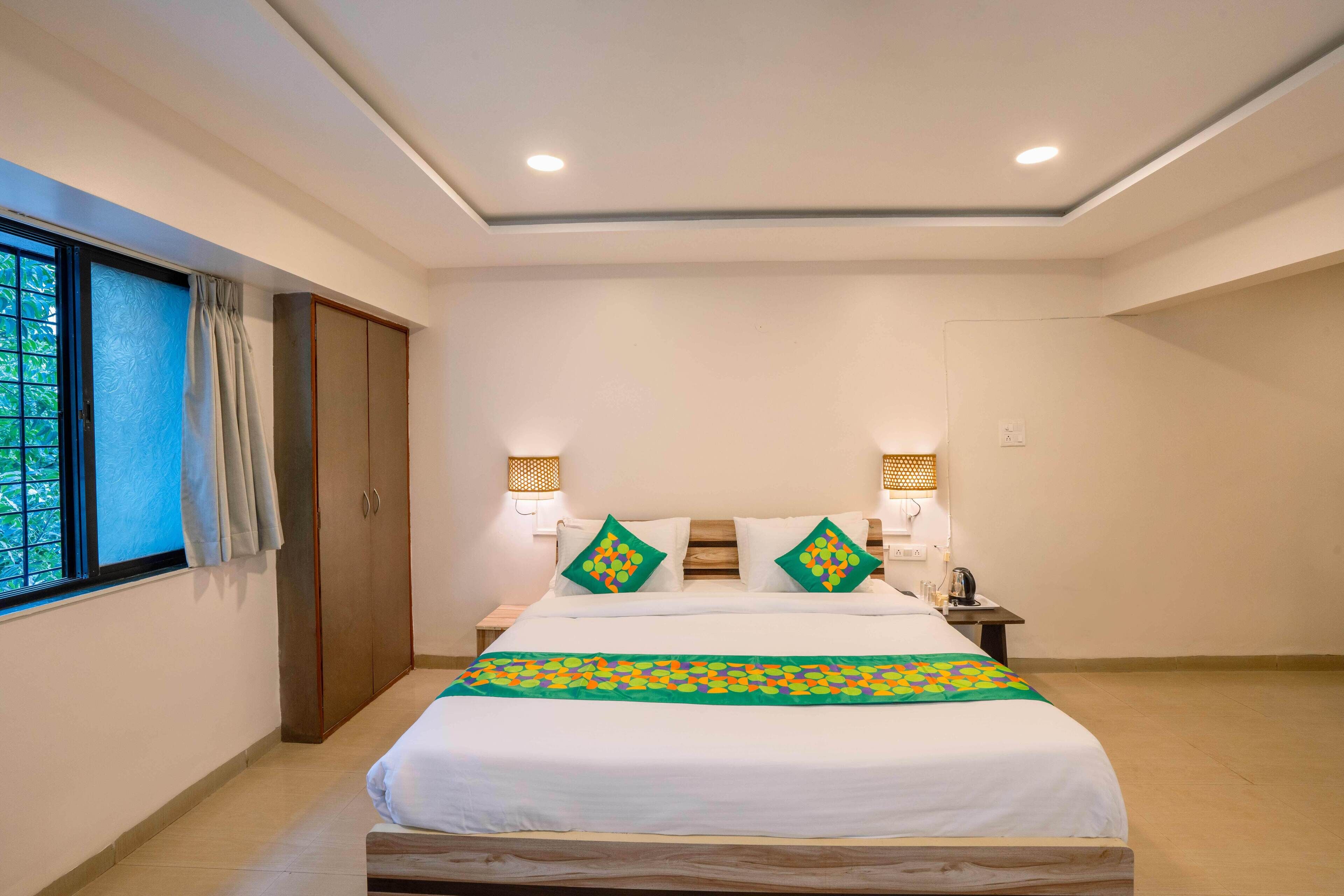 Photo - Treebo Royal Comfort Atithi