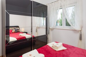 3 habitaciones, tabla de planchar con plancha y wifi 