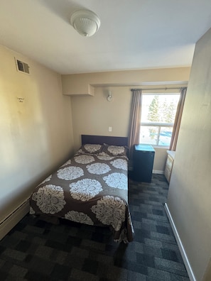 Family Double Room, City View | Desk, free WiFi - Breton Hotel (Breton)