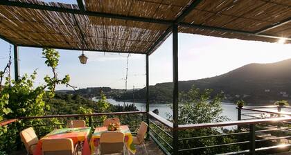 Bodul Vacation Apartment - Two Bedroom Apartment with Terrace and Sea View