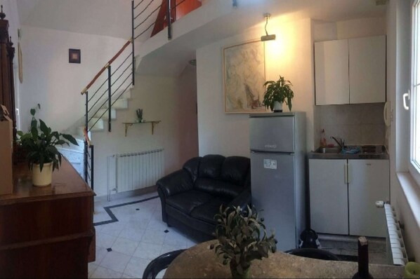 Smart TV - Apartment Simba - Studio Apartment (ST) (Supetar)