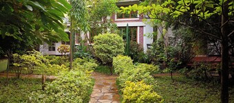 Shamba Hostel