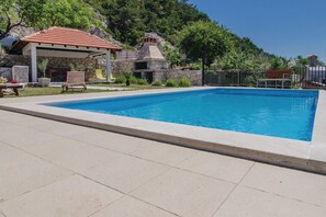 Pool - Holiday Home Stari Zoganj - Two Bedroom Holiday Home with Terrace and Swimming Pool (Potomje)