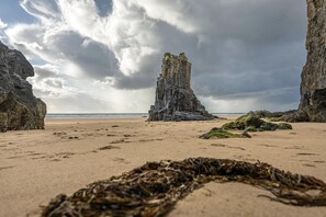 Cabin | Beach - Gold Rated Modern Lodge With High Speed Wifi (Penzance)